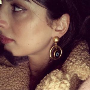 Meet your Posher, Sadaf